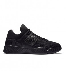 לצפייה במוצר JORDAN J23 TRIPLE BLACK